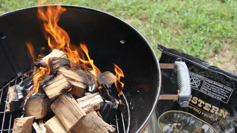Can You Put Wood in a Charcoal Grill