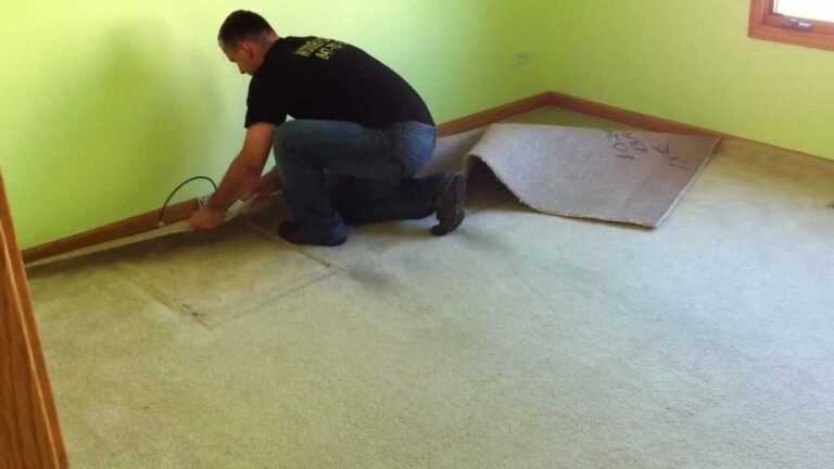 How to Change the Carpet to Wood Floor