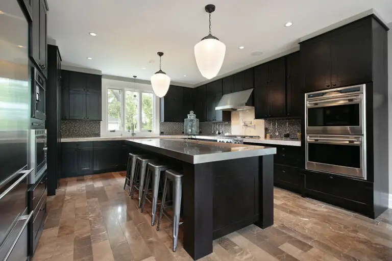 What Color Wood Floor With Dark Cabinets