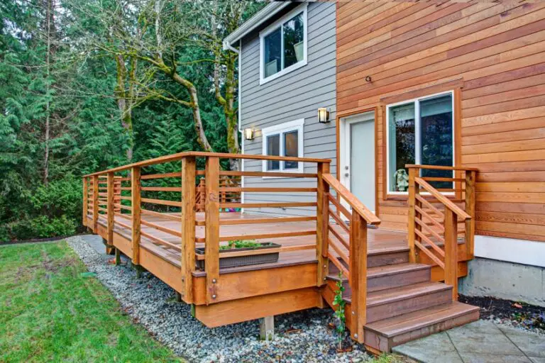 What Exterior Colors Look Good With Cedar Wood