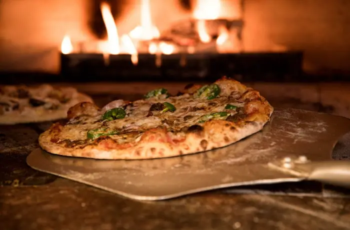 How to Cook in a Wood Fired Pizza Oven