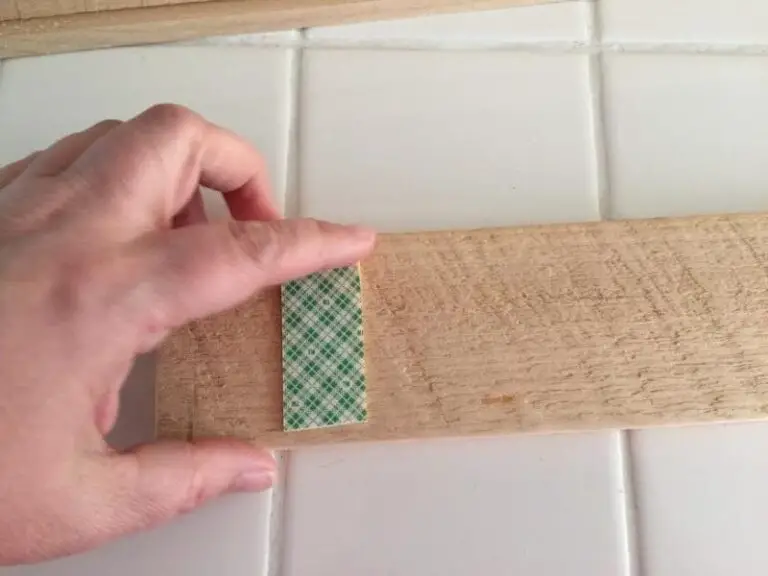 How to Attach Wood Planks to Wall Without Nails
