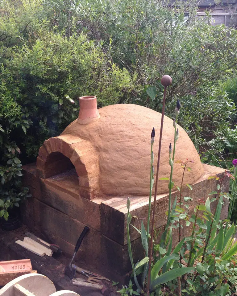 How to Make Pizza in a Wood Fired Oven