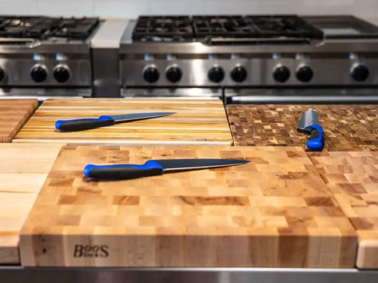 What is the Best Wood for Cutting Boards  : Top 5 Recommended Choices