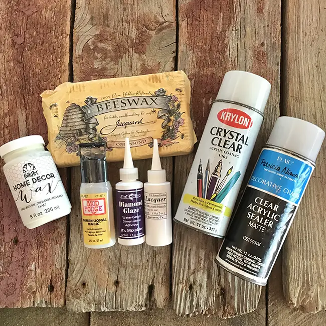 What Paint is Best for Wood Crafts: A Complete Guide